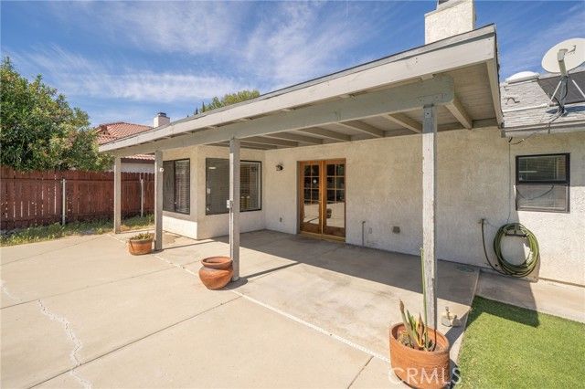 15821 Candlewood, Victorville, CA 92395