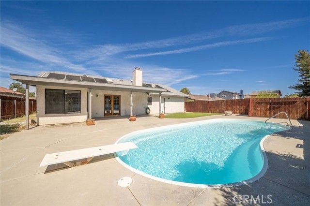 15821 Candlewood, Victorville, CA 92395