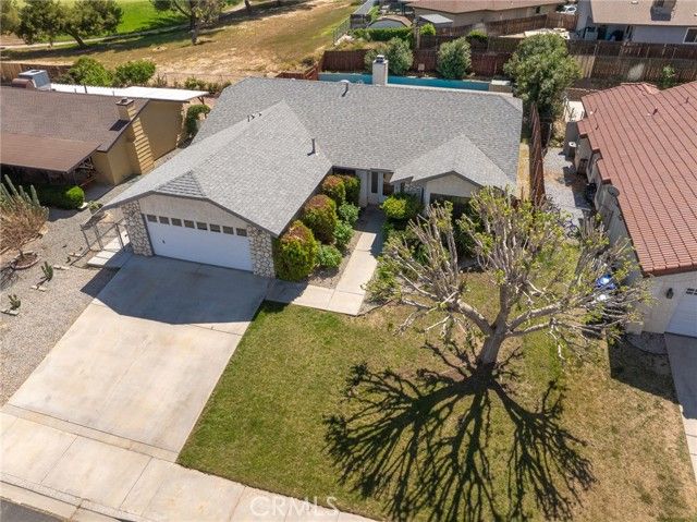 15821 Candlewood, Victorville, CA 92395