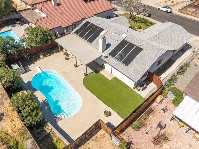 15821 Candlewood, Victorville, CA 92395