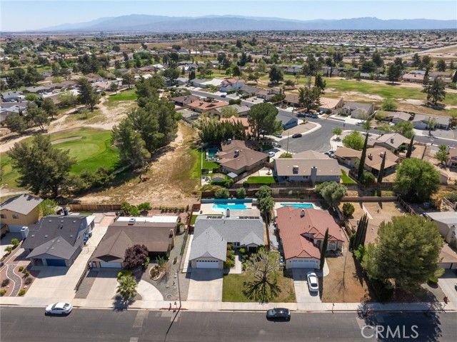 15821 Candlewood, Victorville, CA 92395