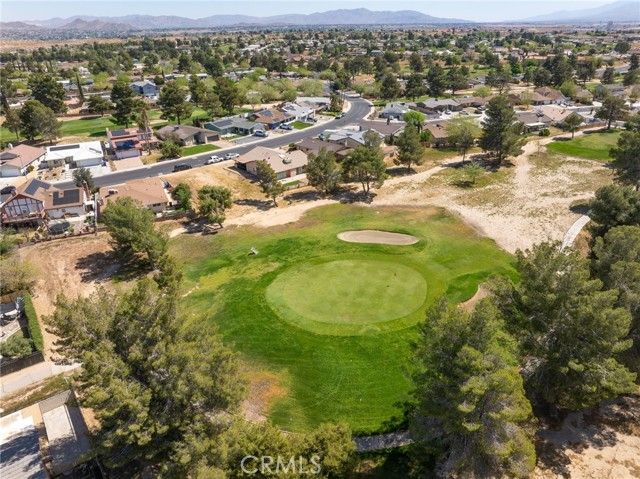 15821 Candlewood, Victorville, CA 92395