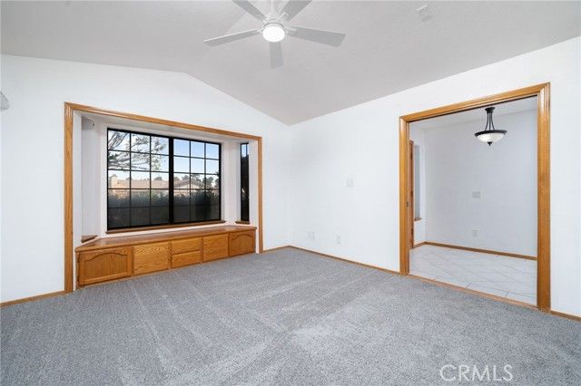 15821 Candlewood, Victorville, CA 92395