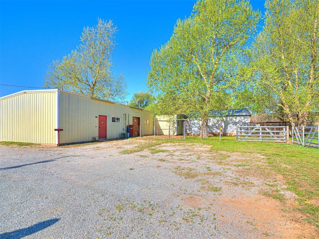 601 N Cimarron Road, Tuttle, OK 73089