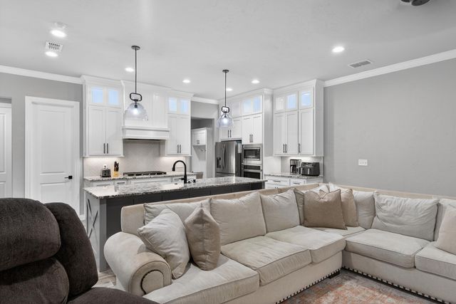 132 Saddle Brook Circle, Hallsville, TX 75650