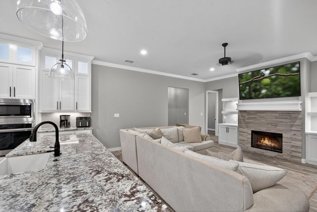 132 Saddle Brook Circle, Hallsville, TX 75650