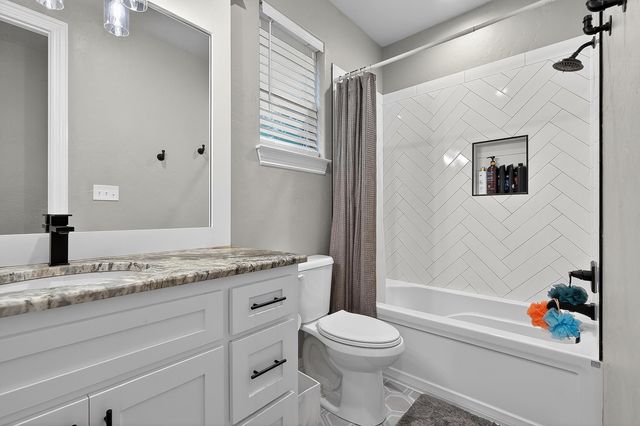 132 Saddle Brook Circle, Hallsville, TX 75650