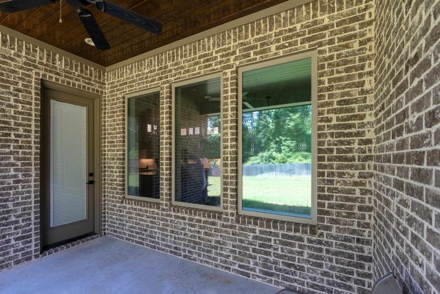 132 Saddle Brook Circle, Hallsville, TX 75650