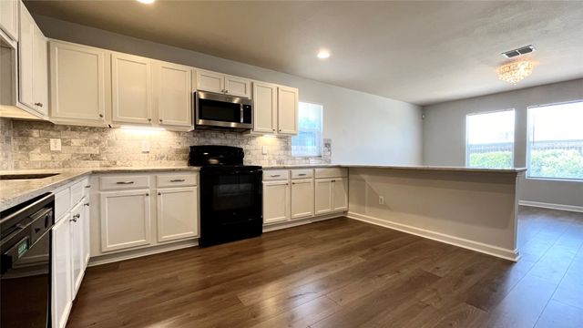 13269 Fowler Drive, Frisco, TX 75035