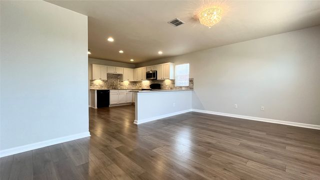 13269 Fowler Drive, Frisco, TX 75035