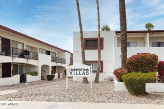 240 S Old Litchfield Road 212, Litchfield Park, AZ 85340