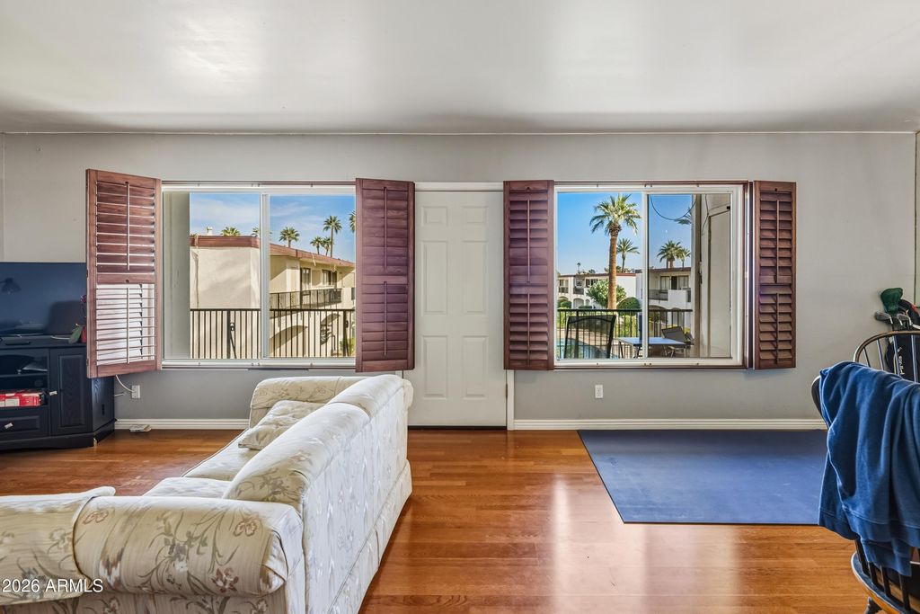 240 S Old Litchfield Road 212, Litchfield Park, AZ 85340 — exterior