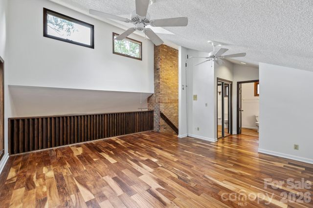 204 Woodfield Drive, Asheville, NC 28803