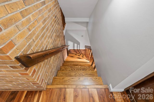 204 Woodfield Drive, Asheville, NC 28803