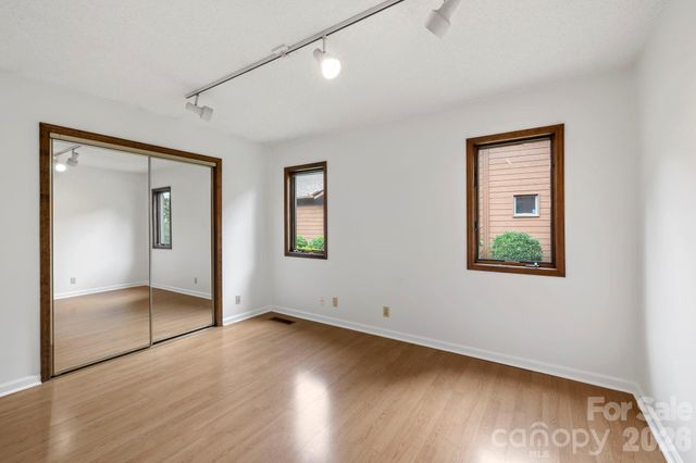 204 Woodfield Drive, Asheville, NC 28803