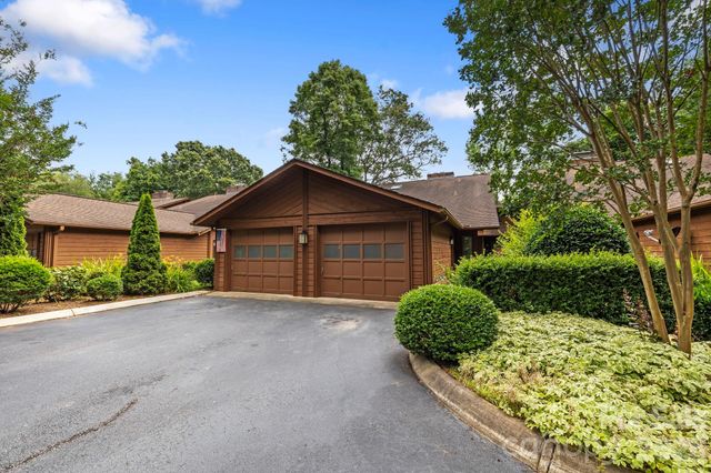 204 Woodfield Drive, Asheville, NC 28803