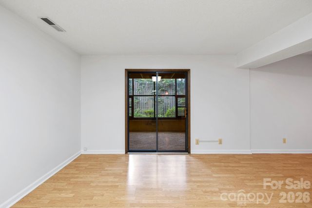 204 Woodfield Drive, Asheville, NC 28803