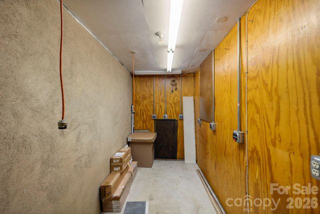 204 Woodfield Drive, Asheville, NC 28803