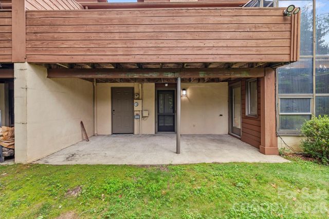 204 Woodfield Drive, Asheville, NC 28803