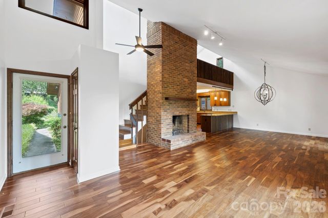 204 Woodfield Drive, Asheville, NC 28803