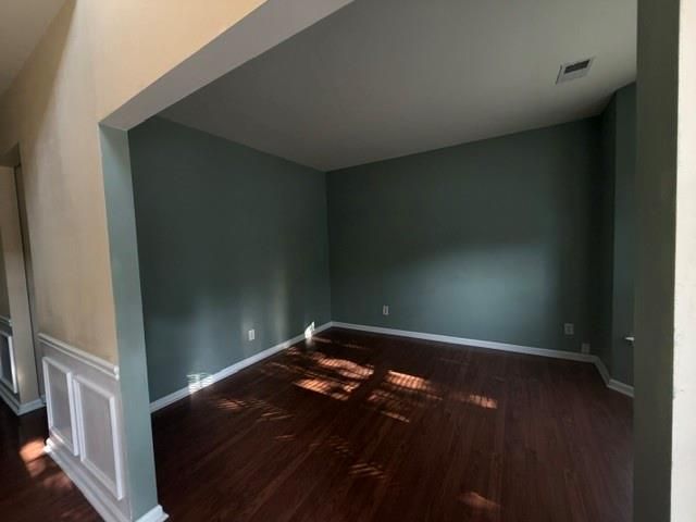 1020 Capstone Court, Suwanee, GA 30024