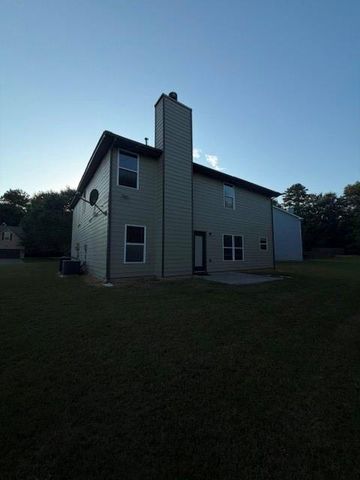 1020 Capstone Court, Suwanee, GA 30024