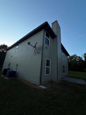 1020 Capstone Court, Suwanee, GA 30024