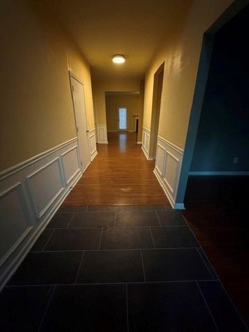 1020 Capstone Court, Suwanee, GA 30024