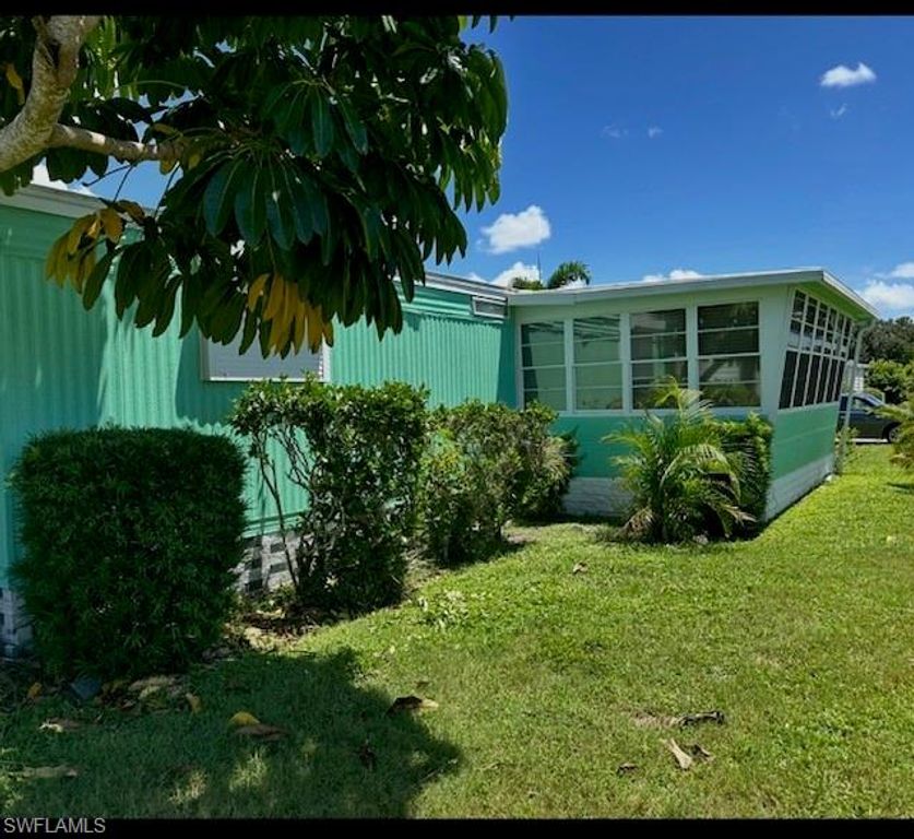 79 Le Mans DR, NAPLES, FL 34112 — photo 4