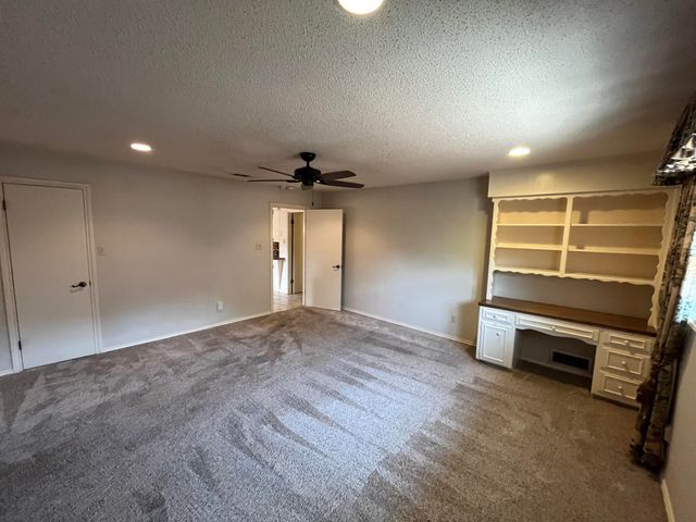 3702 69th Street, Lubbock, TX 79413