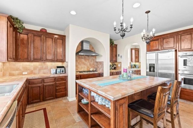 6560 Eagle Ridge Court, Gilroy, CA 95020