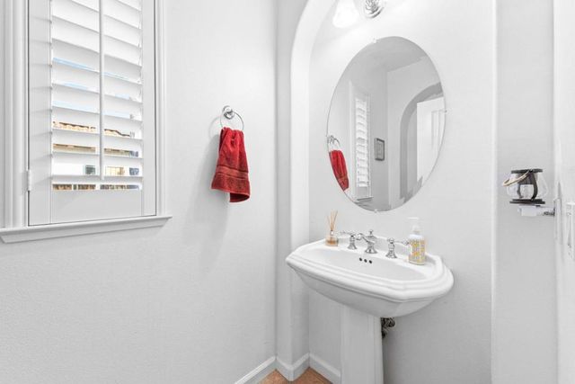 6560 Eagle Ridge Court, Gilroy, CA 95020