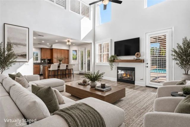 30858 Sunset Lake Circle, Menifee, CA 92584