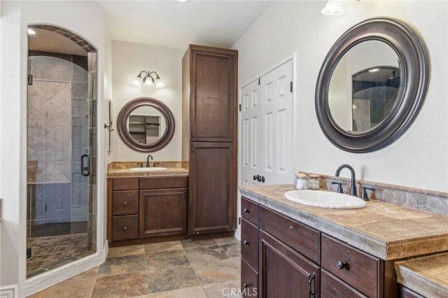 30858 Sunset Lake Circle, Menifee, CA 92584