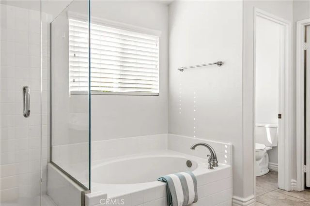 30858 Sunset Lake Circle, Menifee, CA 92584