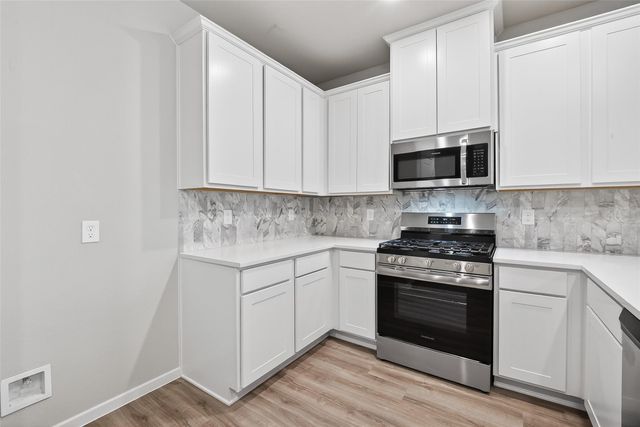 2123 Spring Hollow Drive, Baytown, TX 77521