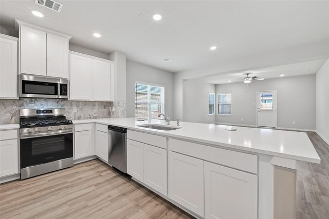 2123 Spring Hollow Drive, Baytown, TX 77521