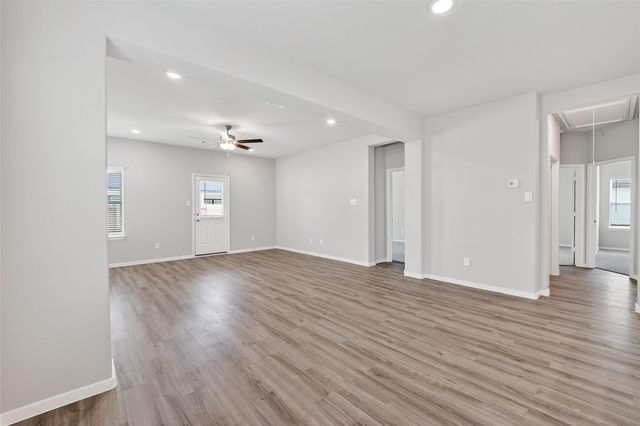 2123 Spring Hollow Drive, Baytown, TX 77521