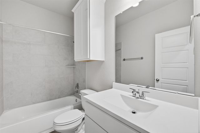 2123 Spring Hollow Drive, Baytown, TX 77521