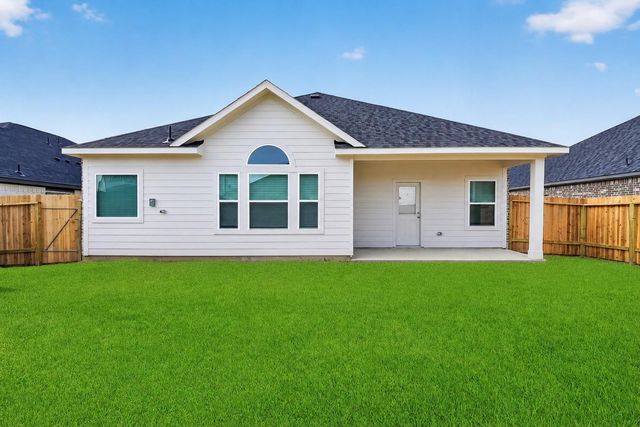 2123 Spring Hollow Drive, Baytown, TX 77521