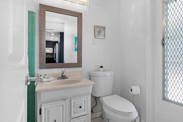1418 NE 57th Place, Fort Lauderdale, FL 33334