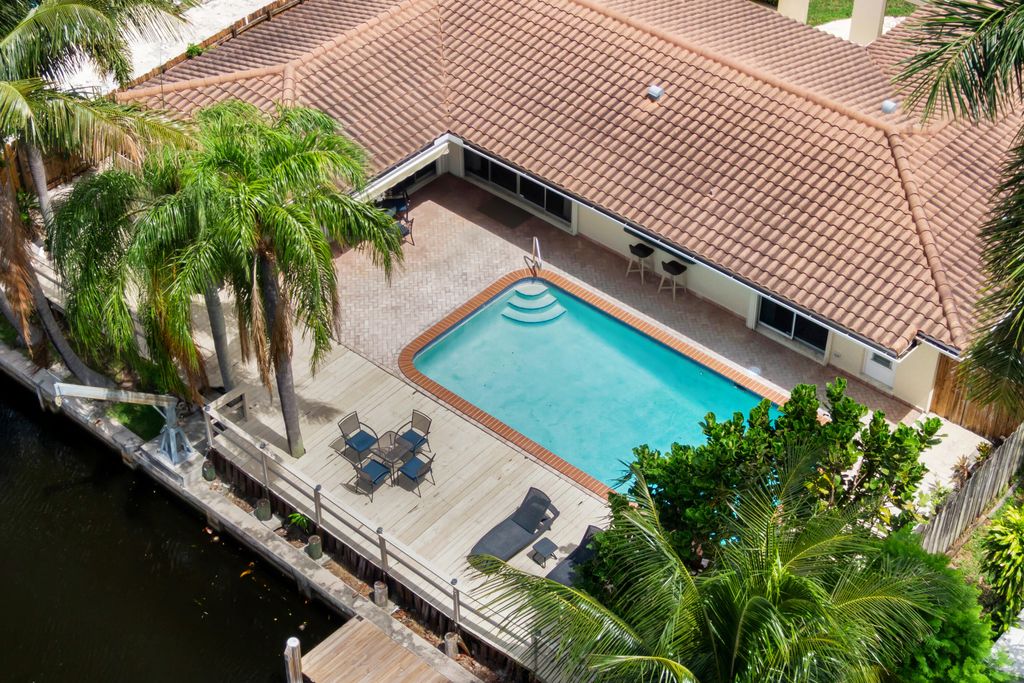 1418 NE 57th Place, Fort Lauderdale, FL 33334