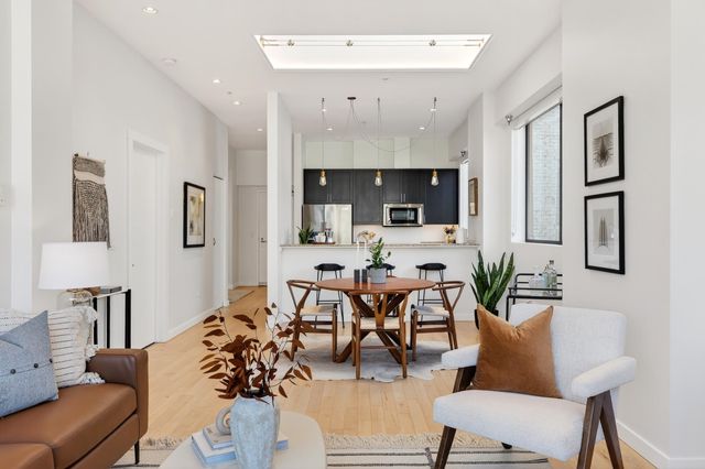 330 13th Street 5C, Oakland, CA 94612