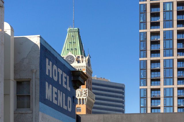 330 13th Street 5C, Oakland, CA 94612