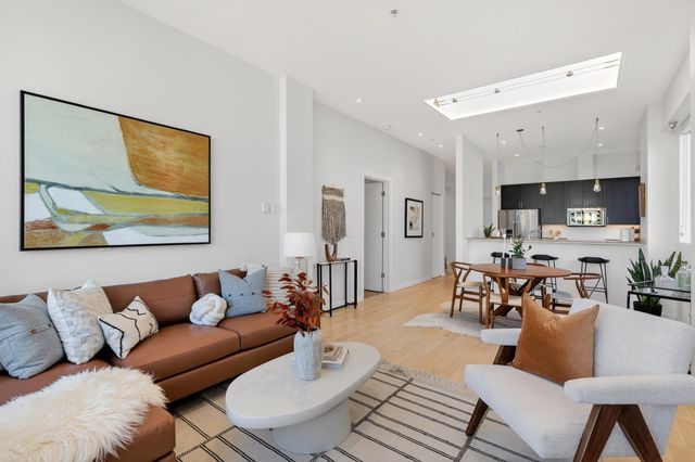 330 13th Street 5C, Oakland, CA 94612