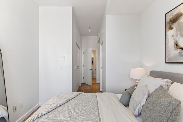 330 13th Street 5C, Oakland, CA 94612