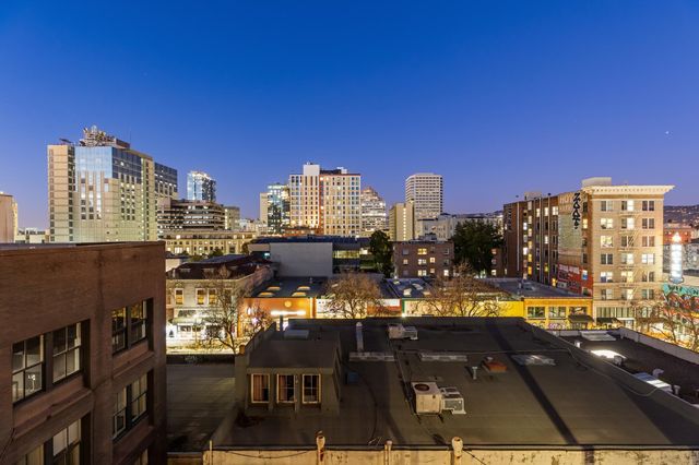 330 13th Street 5C, Oakland, CA 94612