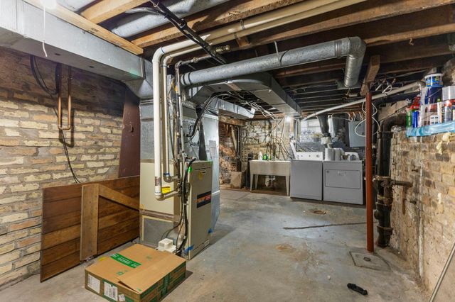 1751 Clarence Street, Maplewood, MN 55109