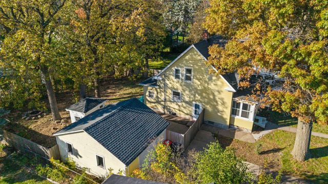 1751 Clarence Street, Maplewood, MN 55109