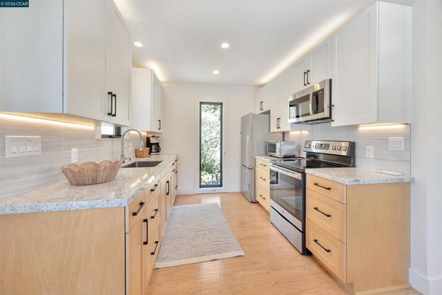 3168 Lucas Dr, Lafayette, CA 94549